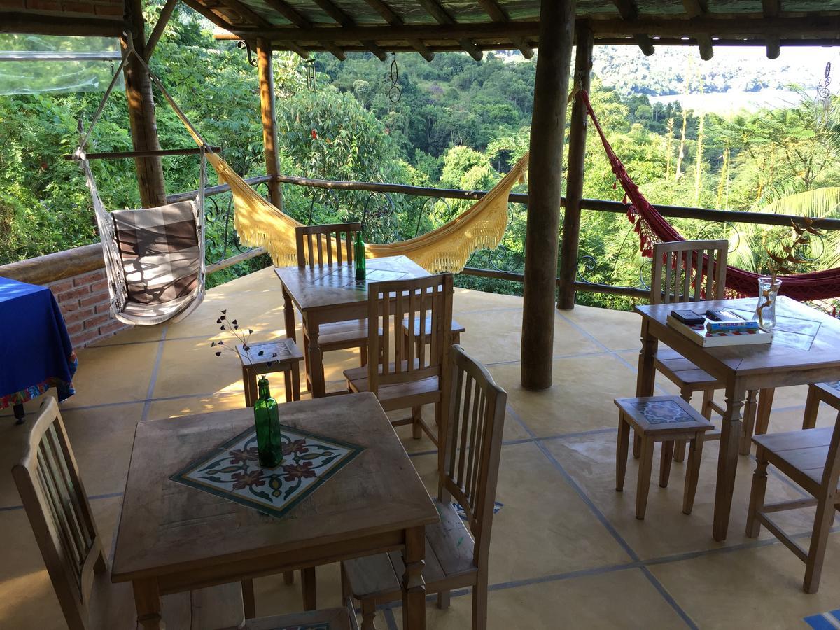 Recanto Ipe Amarelo Bed & Breakfast